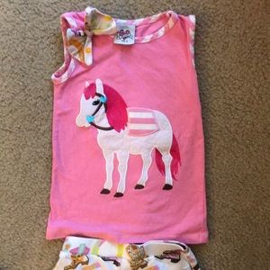 Ann Loren Girls size 6 Pajama set